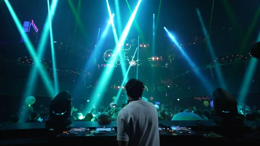 akashic productions lookbook-experience-background